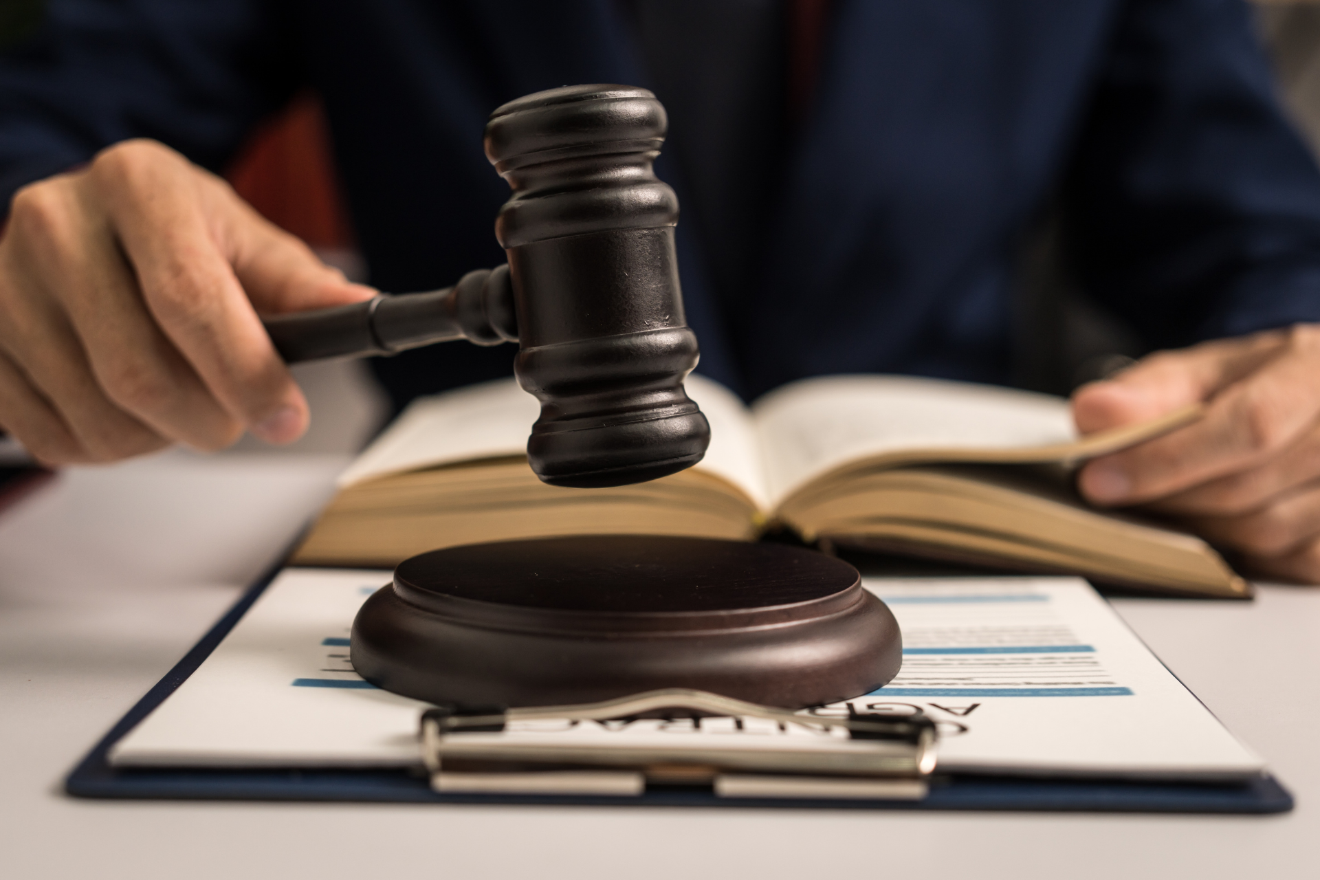 How to Choose the Best Criminal Defense Attorney in Prince Frederick