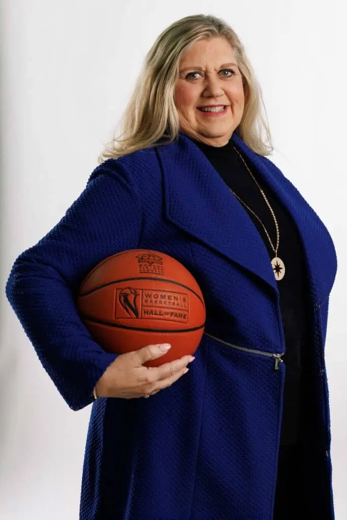 KNOXVILLE, Tenn., Feb. 4, 2026 – Dana Hart, president of the Women’s Basketball Hall of Fame, has announced she is retiring from her full-time position and shift into a consultant role to assist...