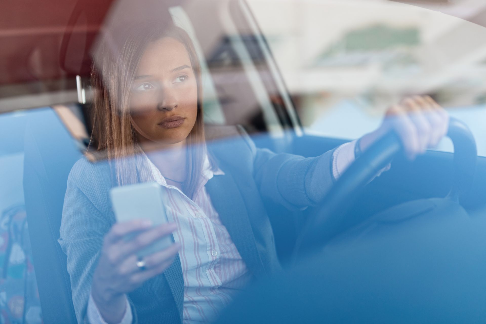 3 Tips To Help You Avoid Distracted Driving