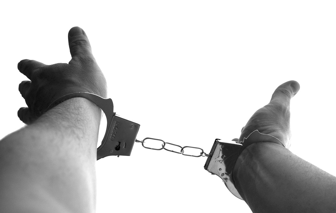 Facing Criminal Charges? Here’s Why You Need a Defense Lawyer ASAP
