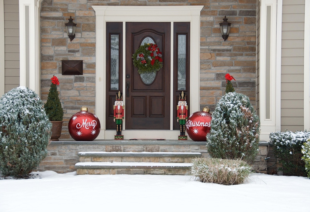 ? Mortgage Tips for the Holiday Season: What Homebuyers & Homeowners Should Know
