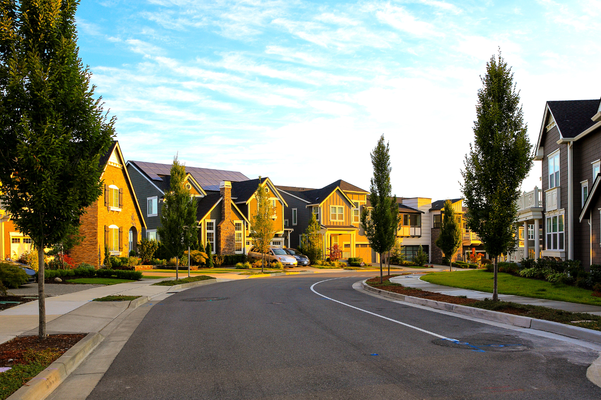 Current Mortgage Rates and Housing Market Trends: What You Need to Know