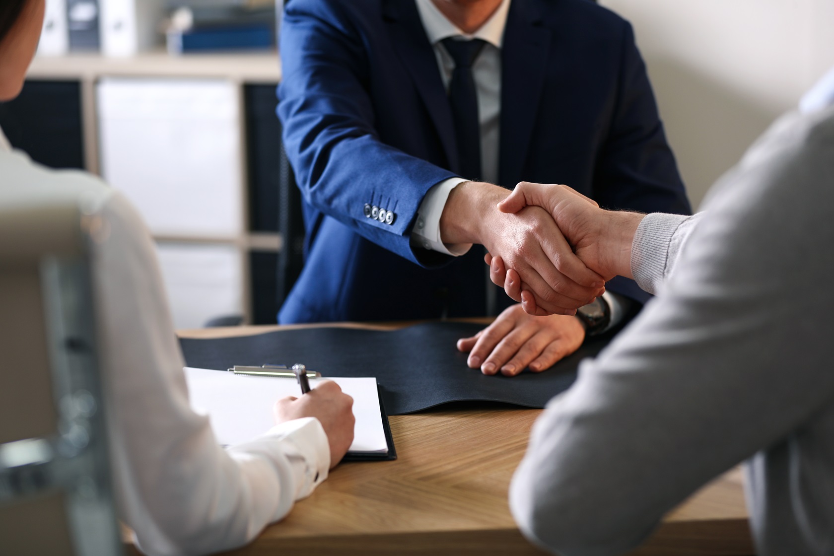 Navigating the Complexities of Business Law: The Role of Business Litigation Attorneys