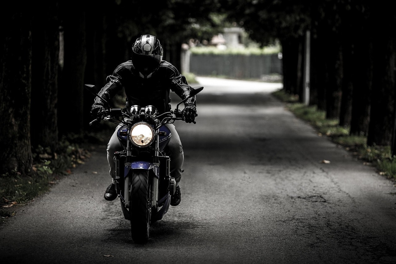 common-causes-of-motorcycle-accidents-in-california---and-who-s-liable