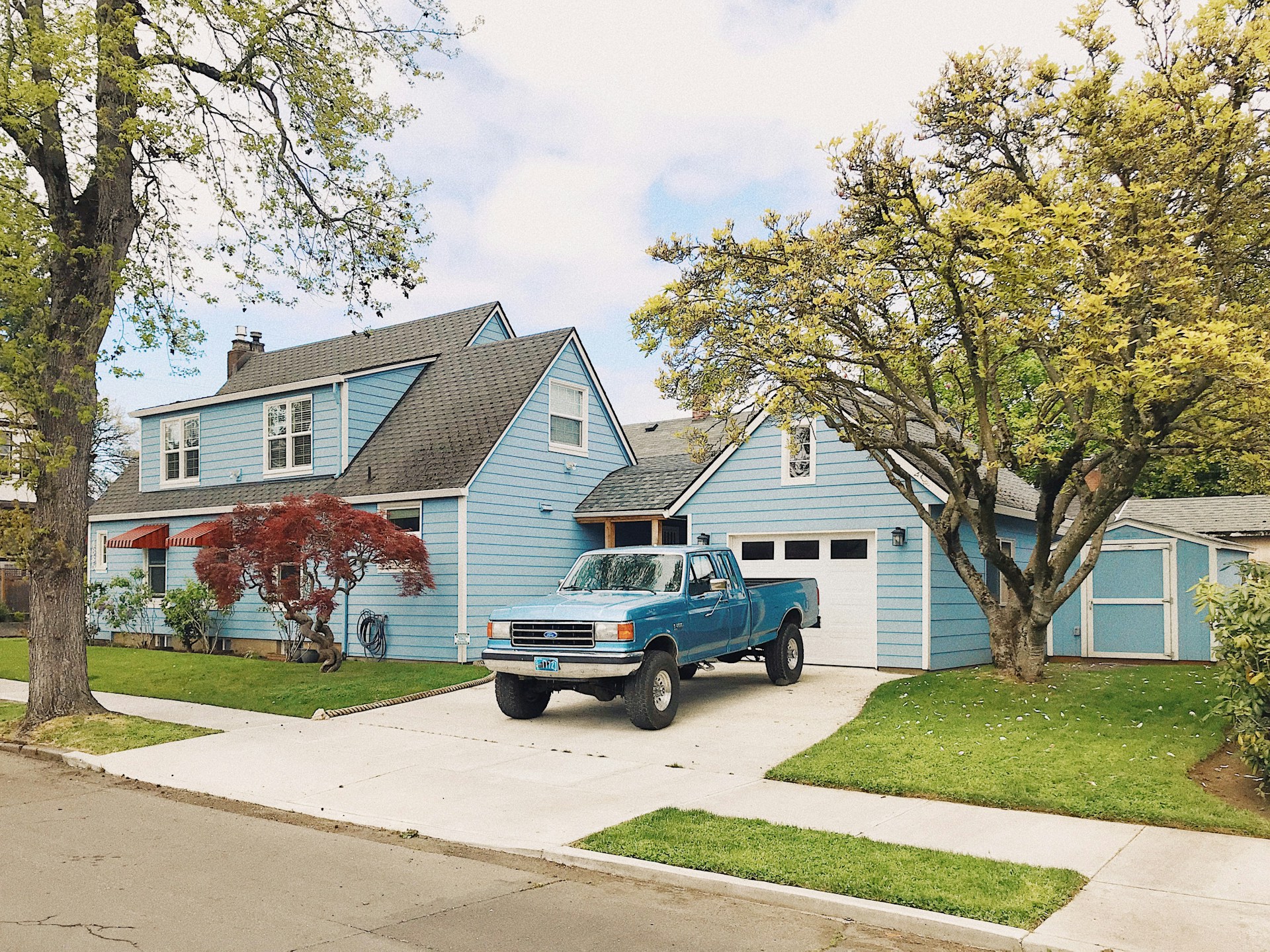 Should You Bundle Your Home and Auto Insurance in Kingsport and the Tri-Cities?

