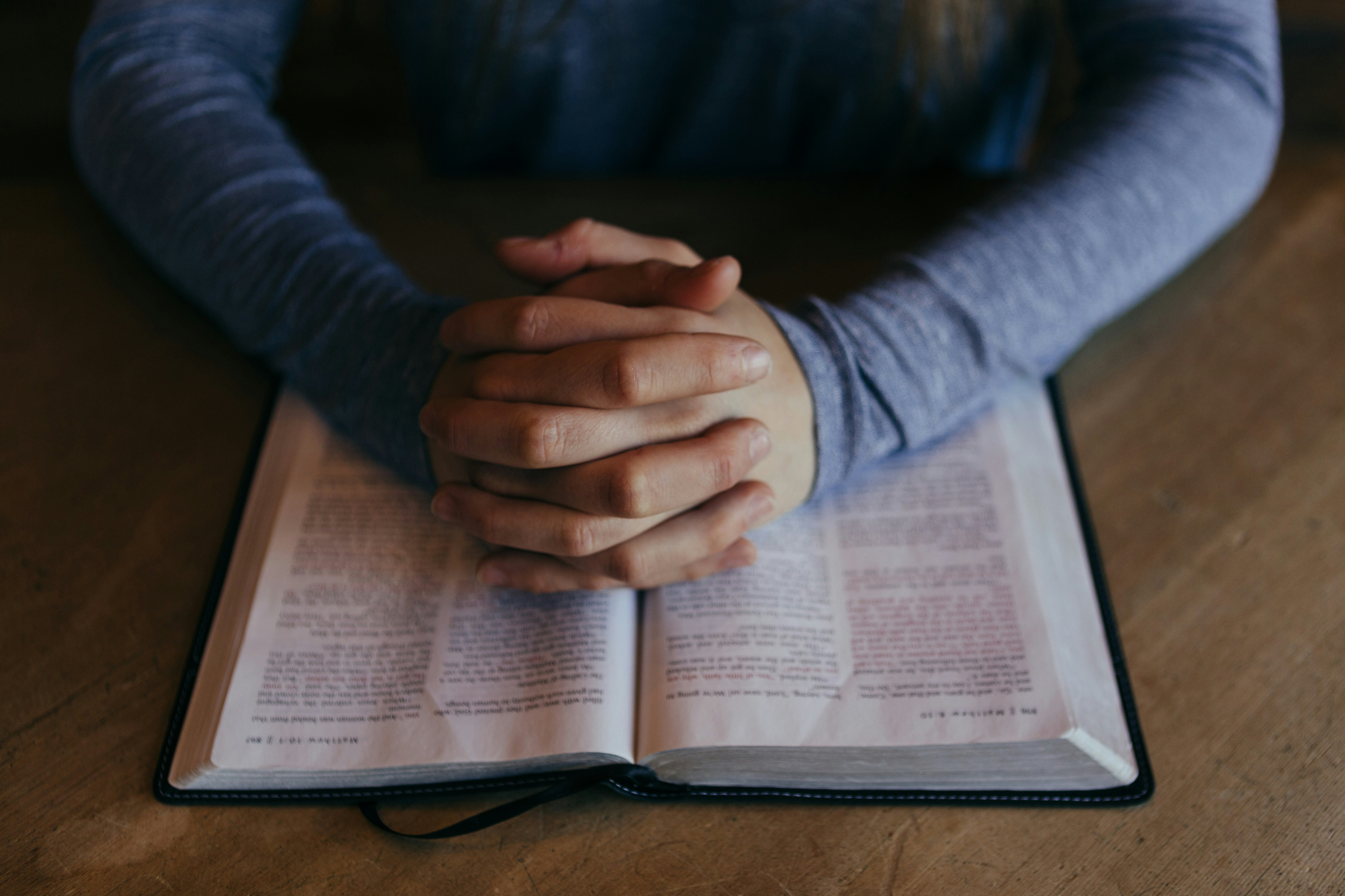 How to Support an Incarcerated Loved One Through Bible Study

