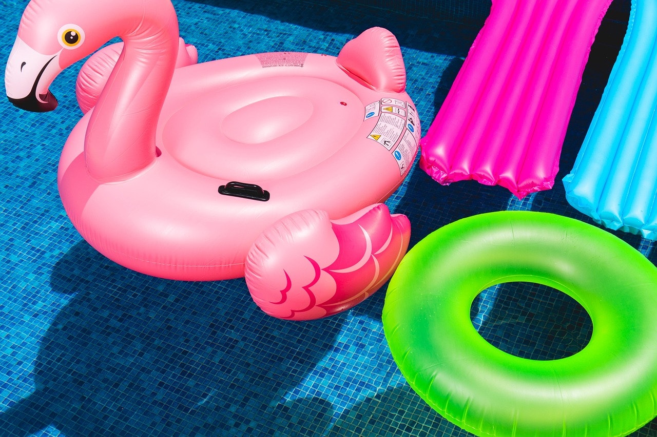 Welcoming Summer: Smart Insurance Tips for the Season Ahead
