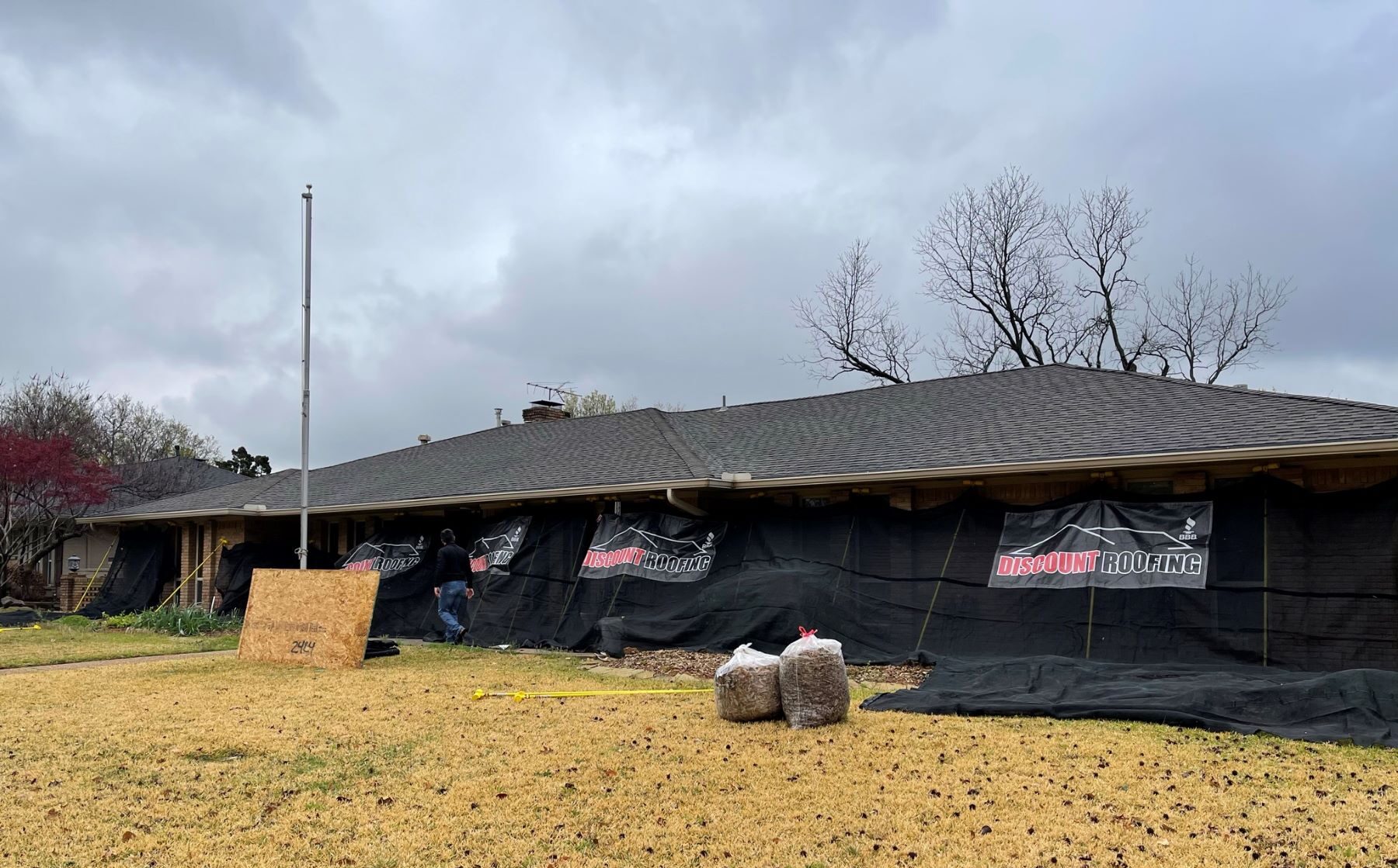 Emergency Roof Repair in Summer: What to Do When You Have a Leak
