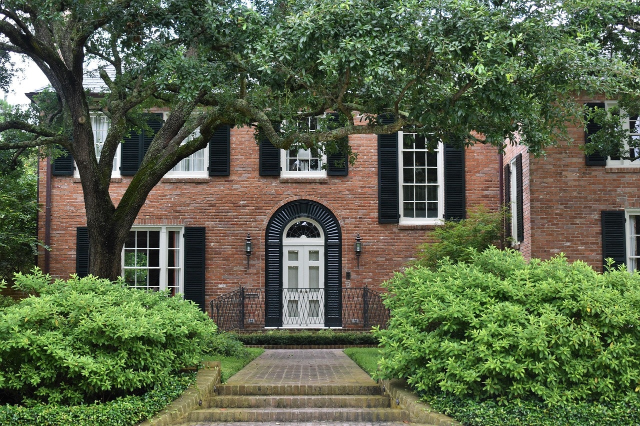 mansion-6828455