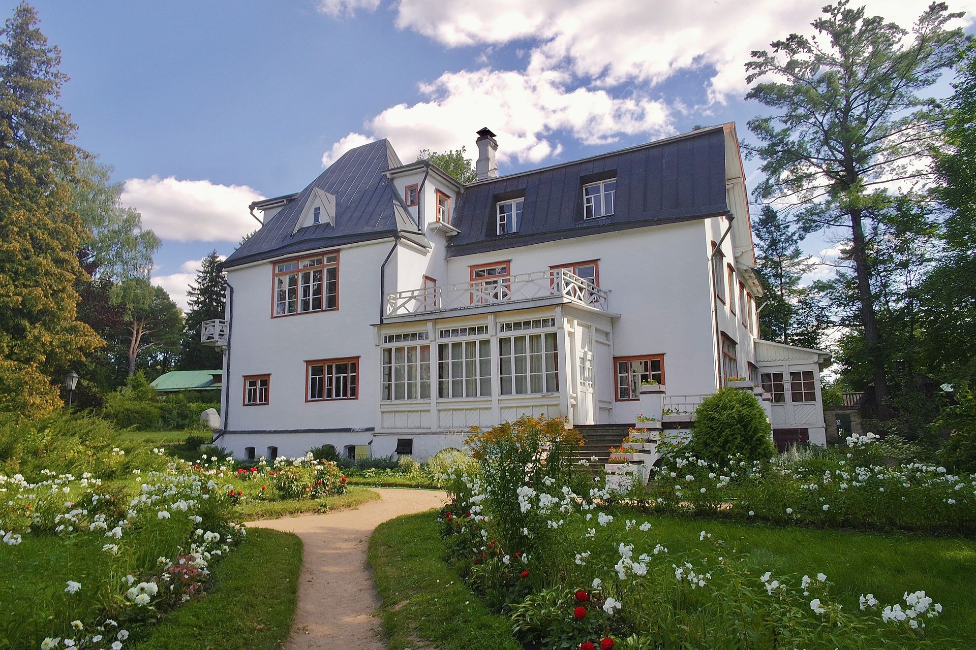 What do I have to disclose in a residential home sale?