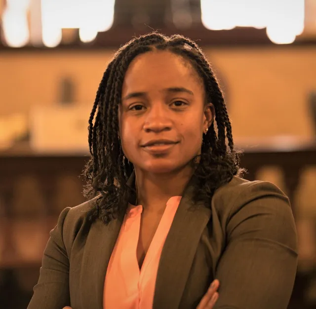 why-student-athletes-need-both-an-agent-and-an-attorney-for-nil-success