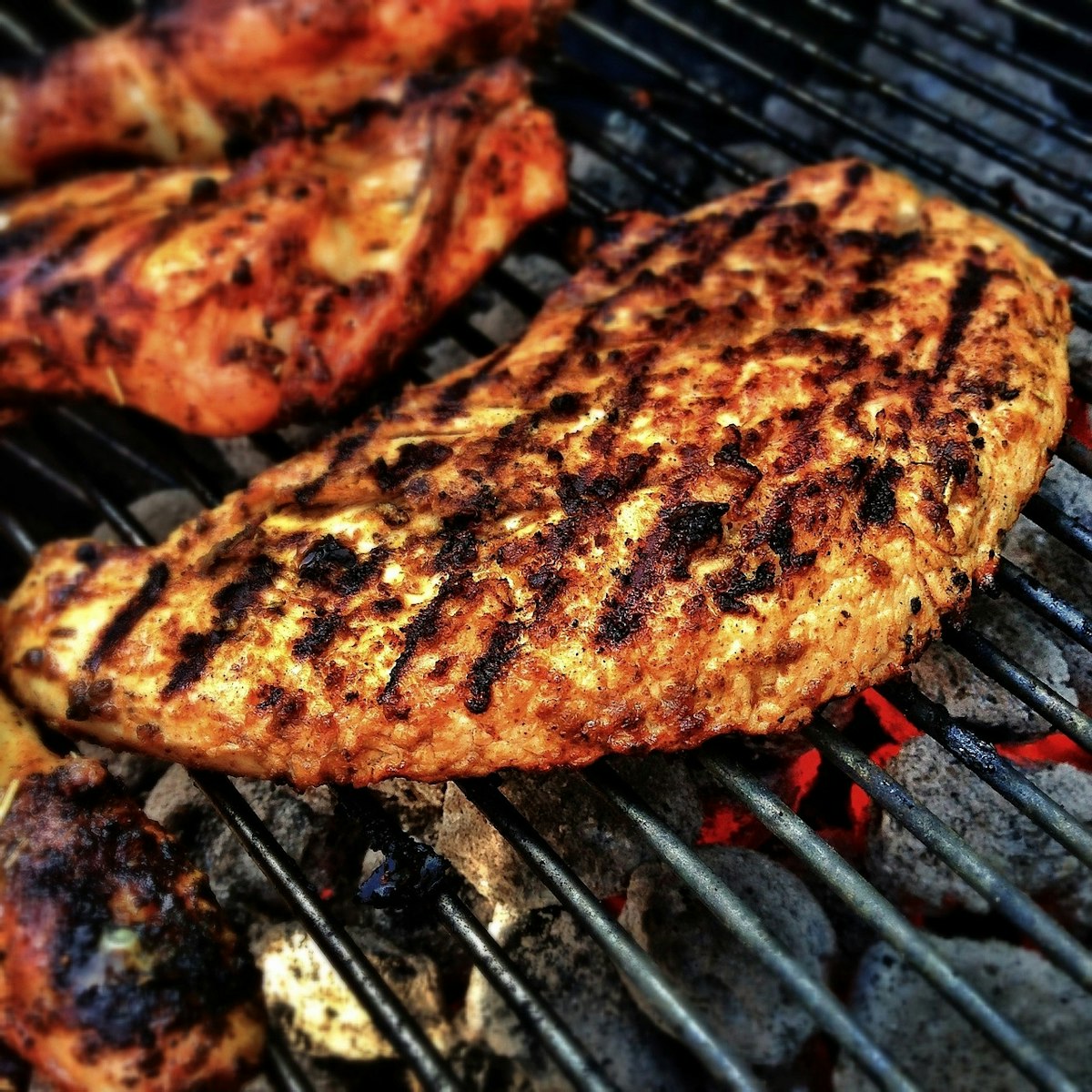 Grilled Lemon Herb Chicken for Summer Cookouts