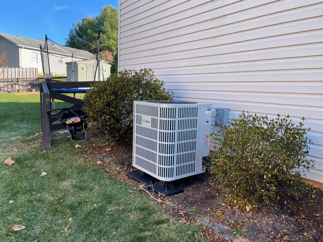Signs Your AC Needs Attention Before Fall Arrives
