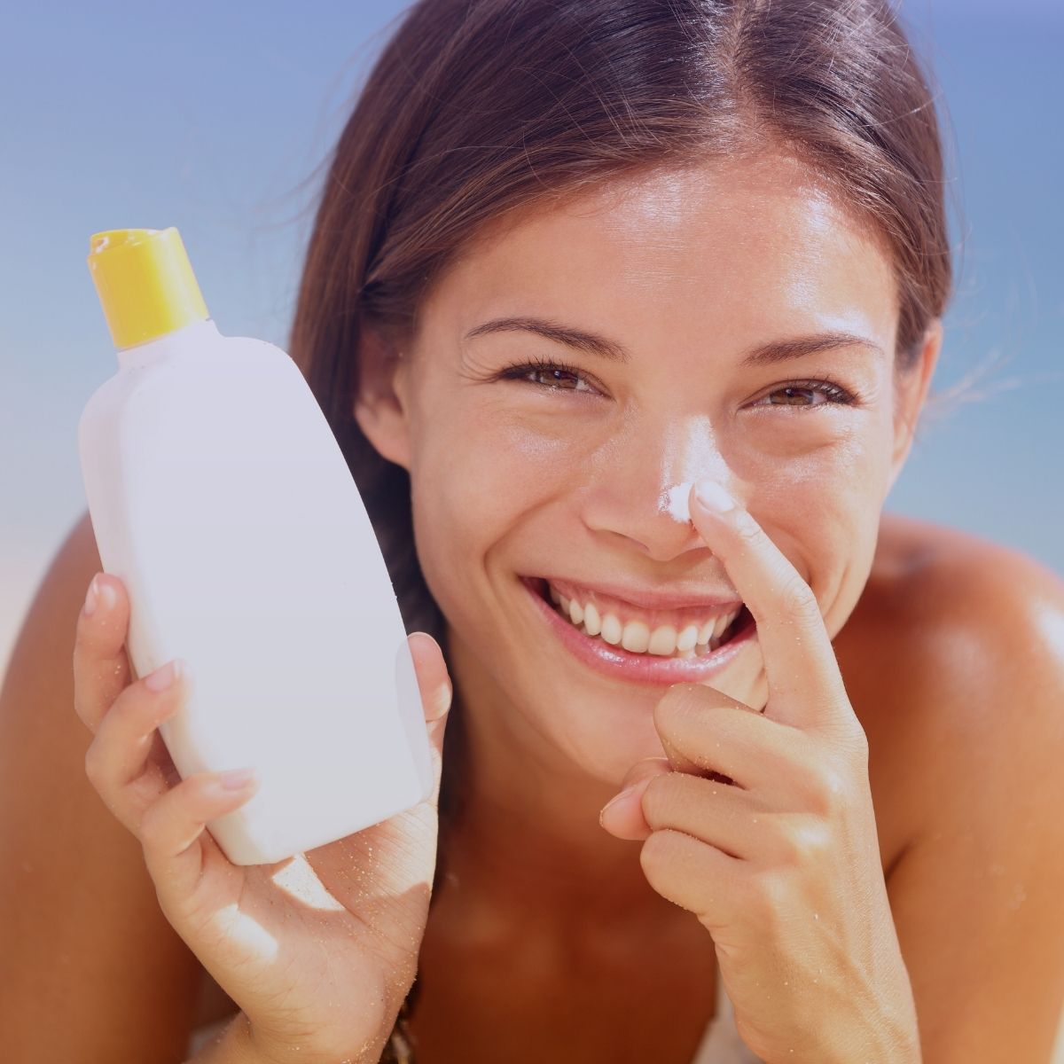 How to Apply Sunscreen Correctly — and How to Choose the Best Type for Your Skin
