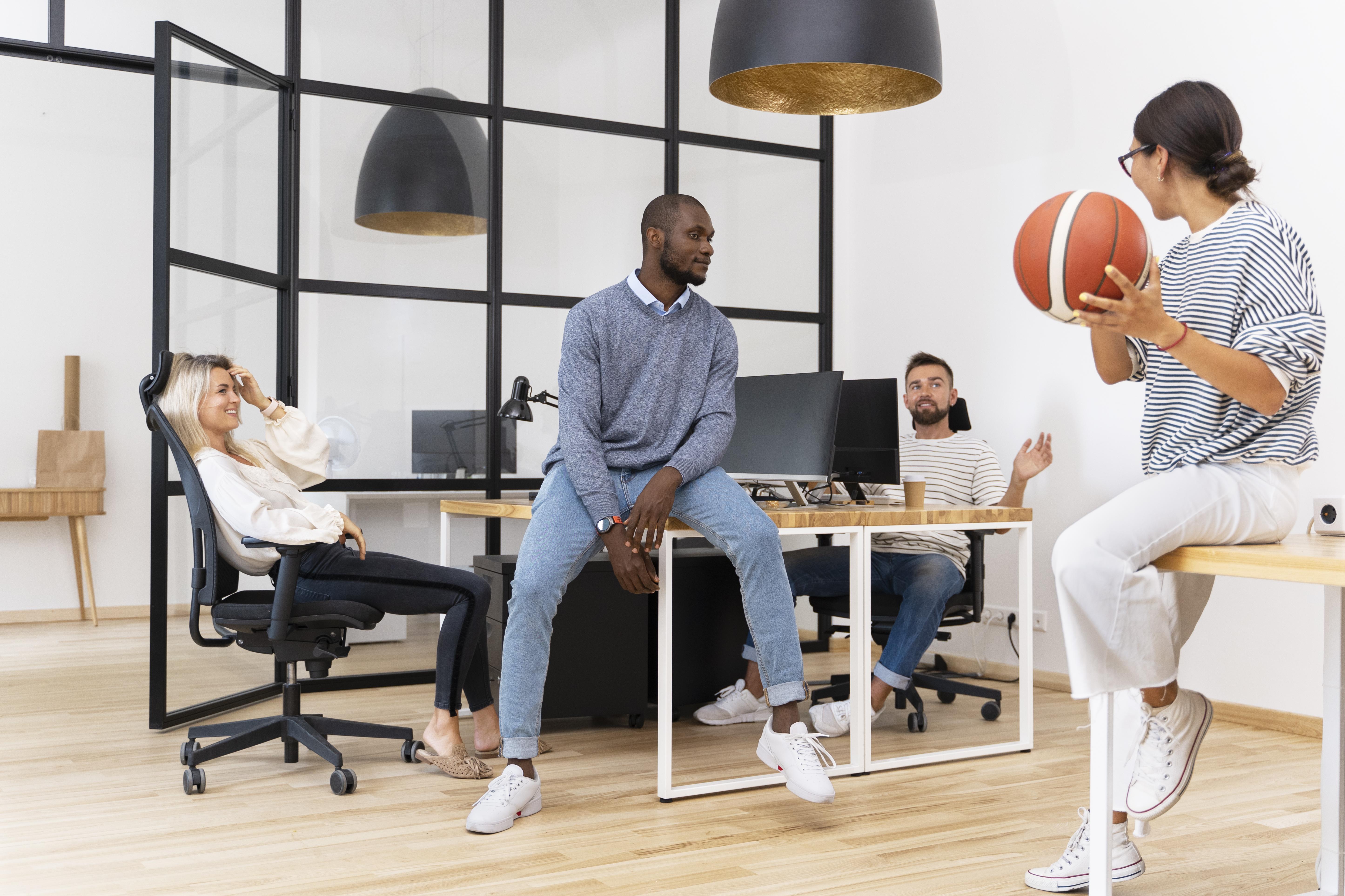 Keeping March Madness Fun and Compliant at Work
