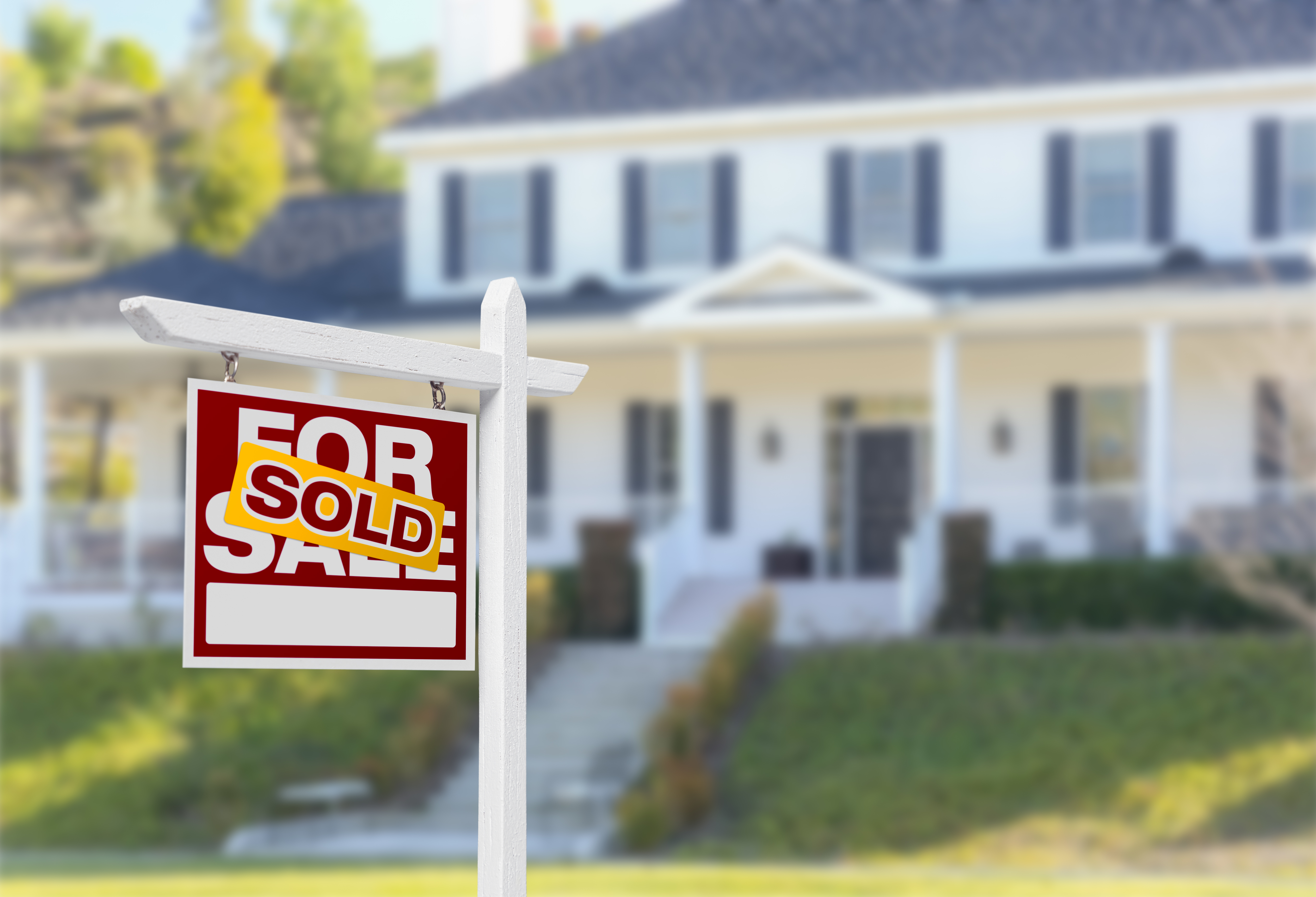 Red Flags for Buyers in Home Contracts