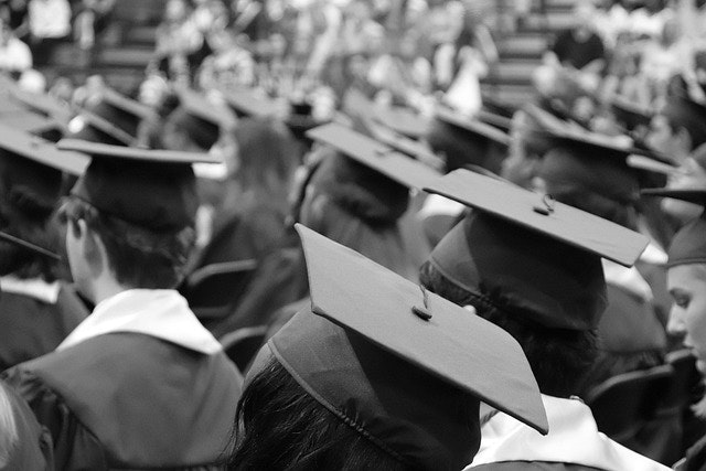 Financial Tips for New Graduates Starting Their Journey