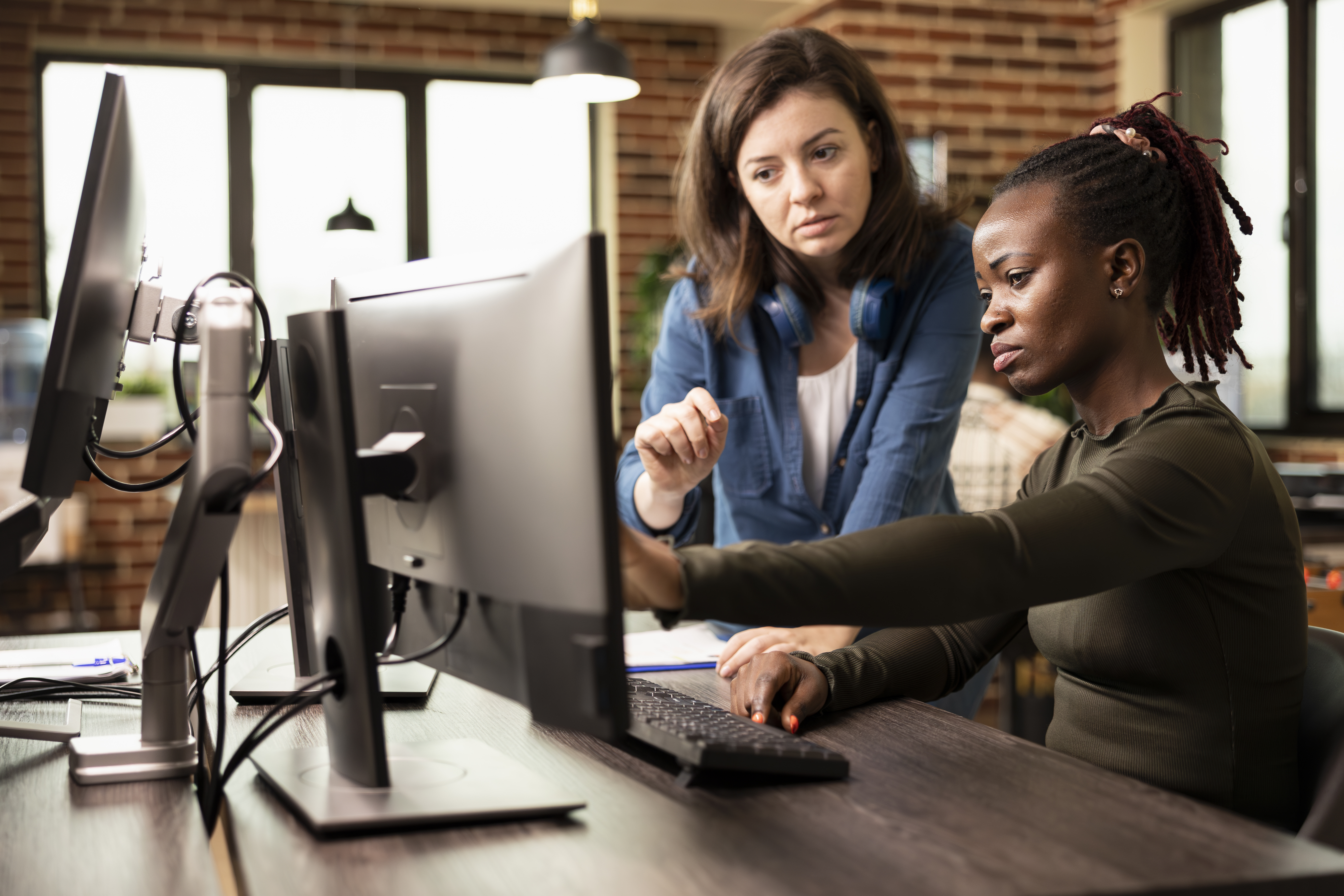 Cybersecurity Practices for Protecting Business Data
