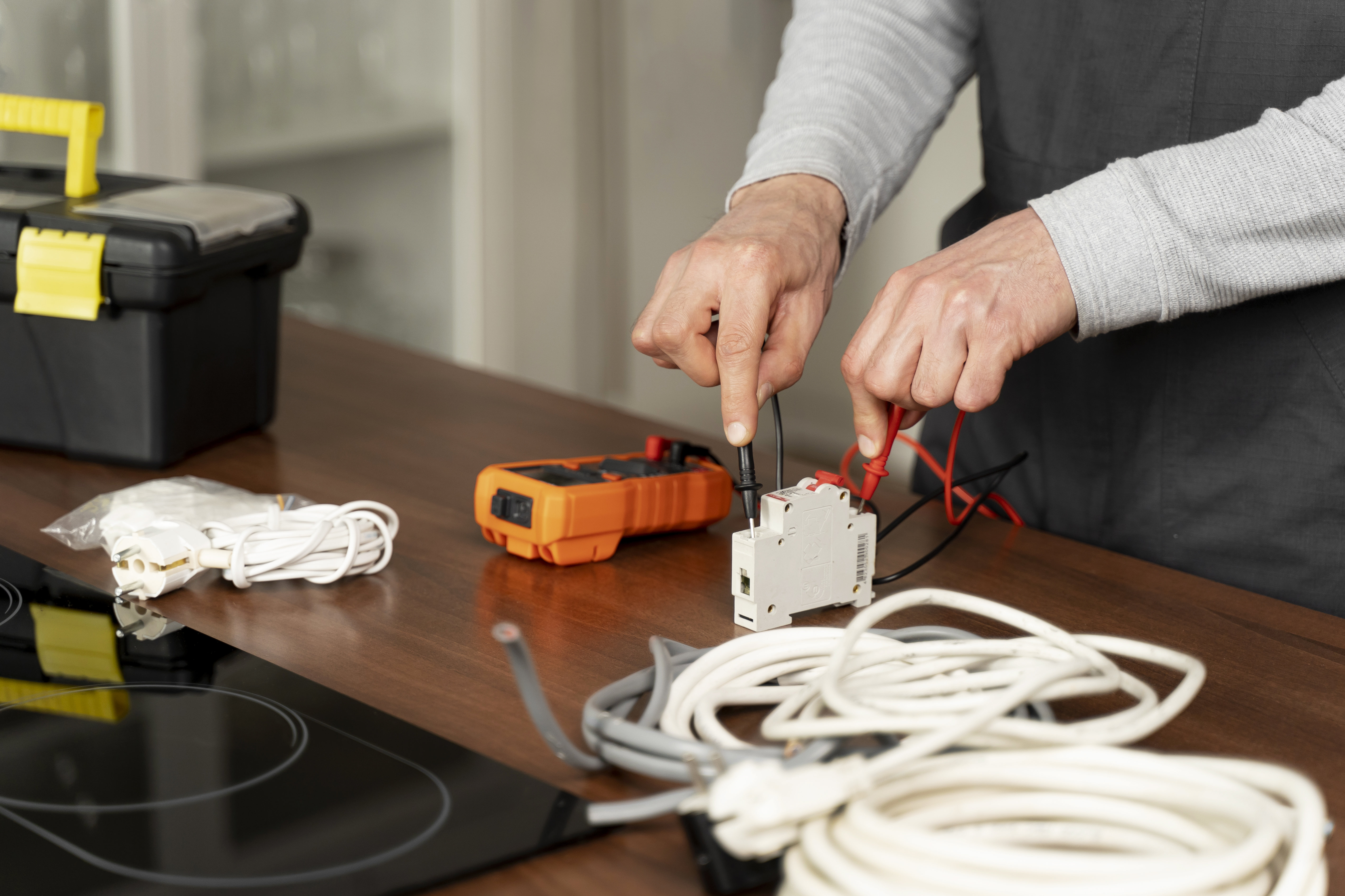 Common DIY Electrical Mistakes That Can Endanger Your Home