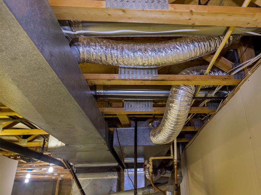 Should You Have Rigid Metal or Alumaflex Ductwork Installed in Your Home?