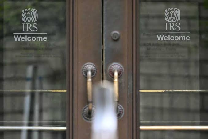 Should a Taxpayer Talk Directly to the IRS?
