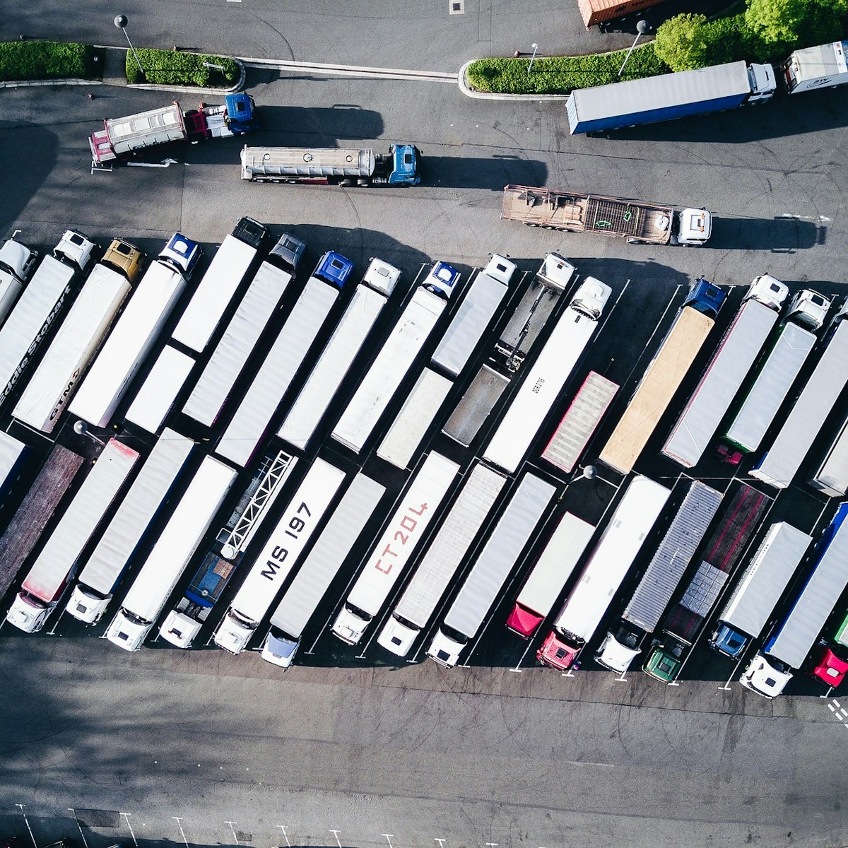 Truck Parking and Multimodal Projects Get a Boost from DOT Grants