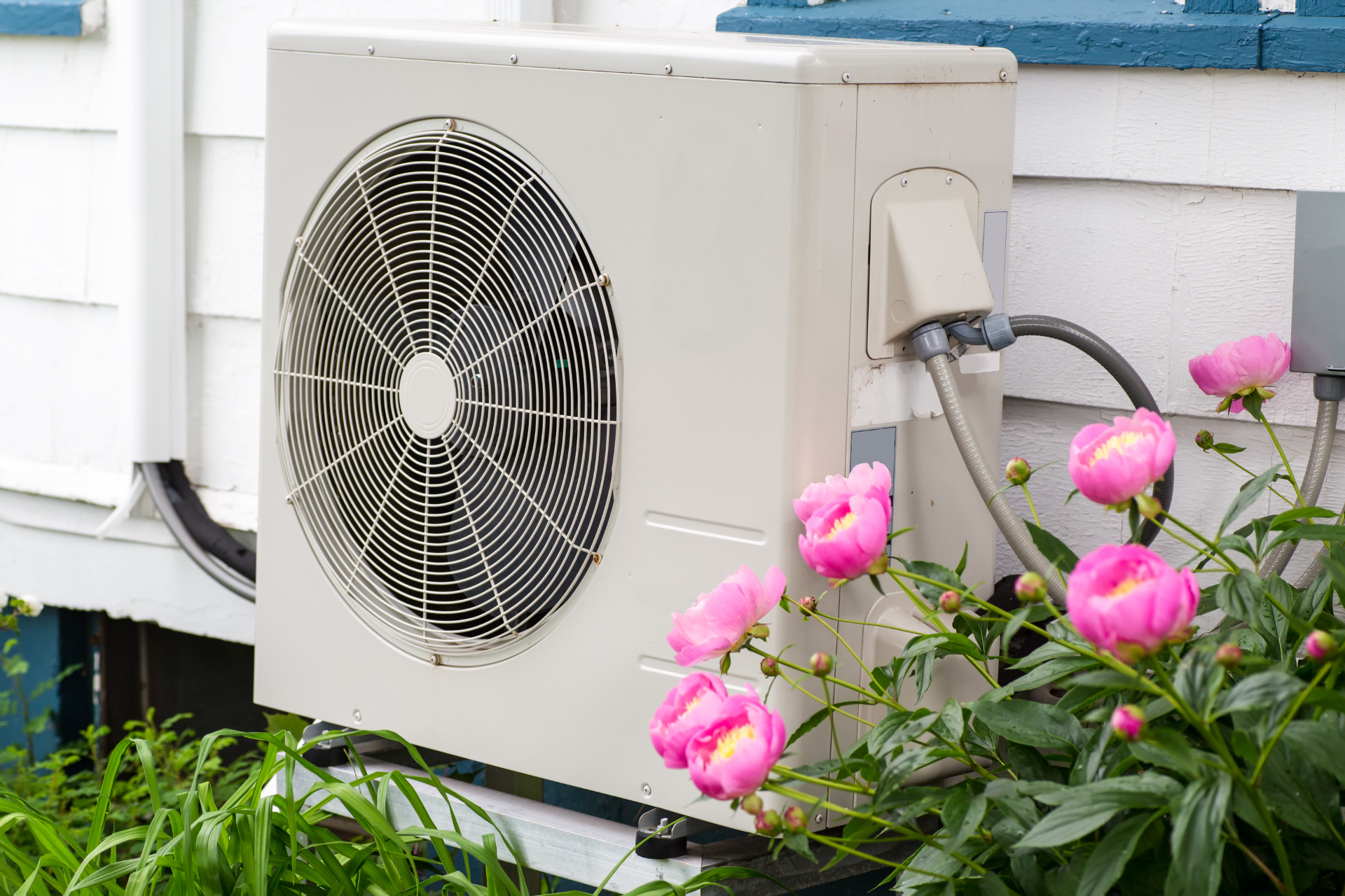 Ways to Lower Your Cooling Costs This Summer