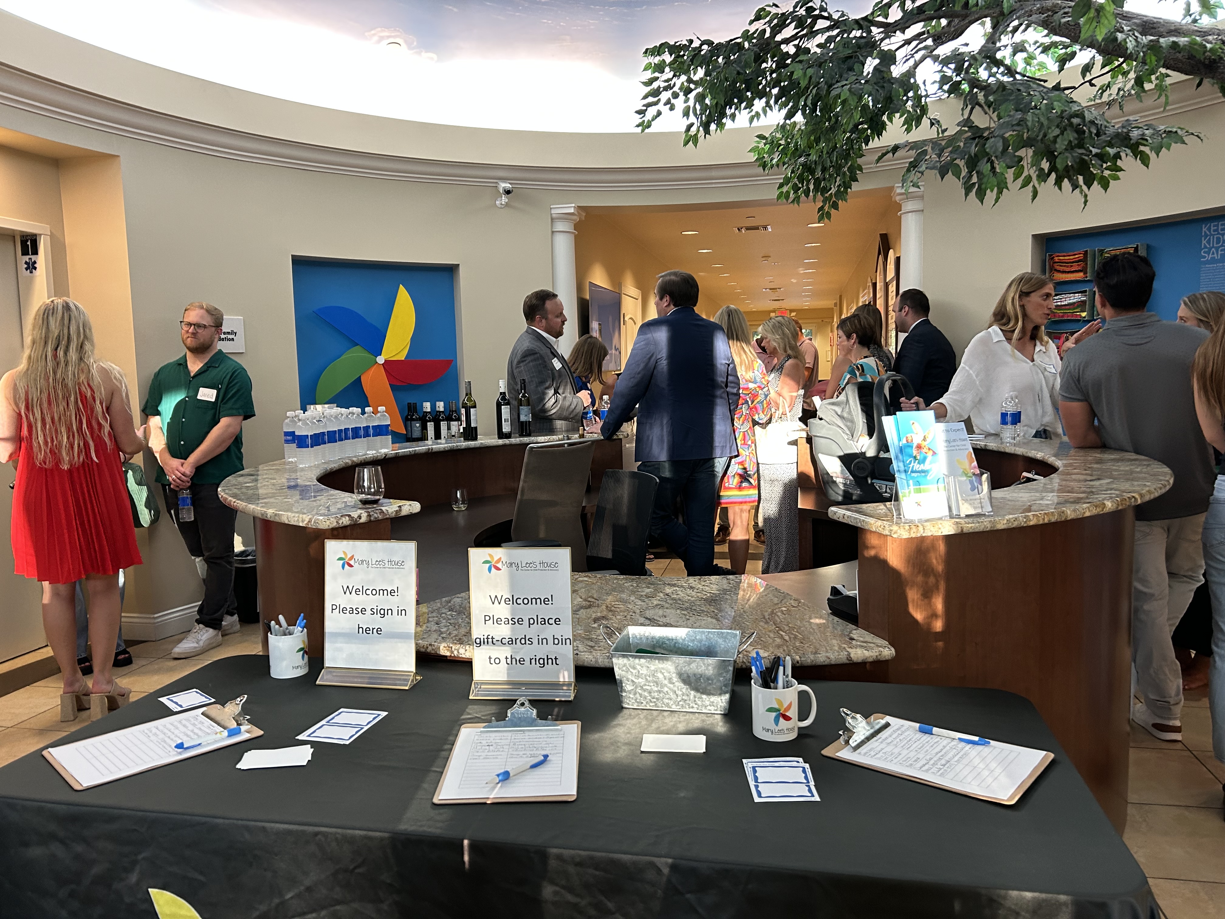 March 5th : Attend Meet Mary Lee's House