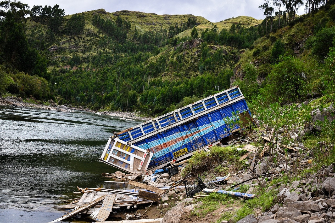 Truck accidents in Florida can change your life in an instant. Because commercial trucks — including 18-wheelers, delivery trucks, and semi-trailers — can weigh up to 80,000 pounds, collisions...