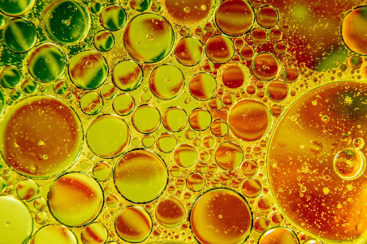 The Role of Oil-Water Separators in Compressed Air Systems: