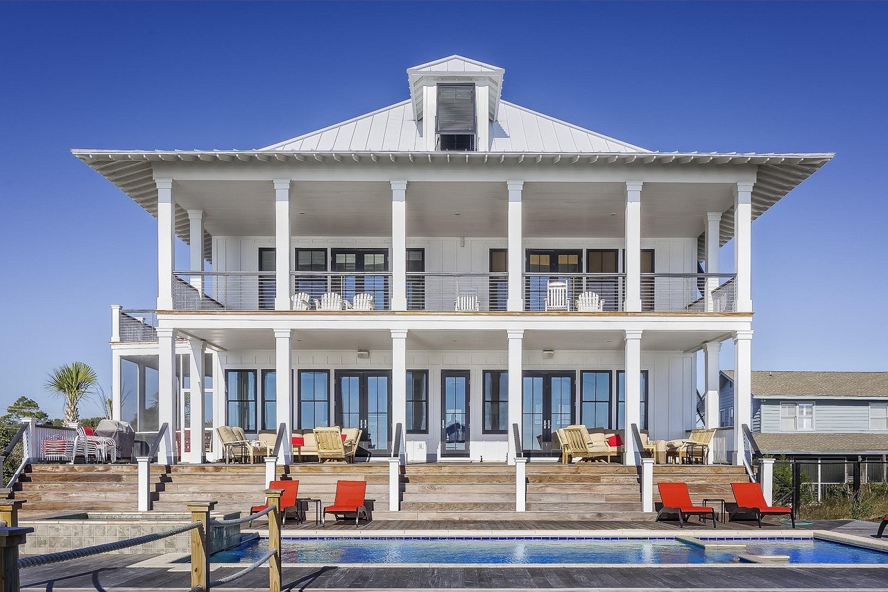 How to Avoid Common Legal Issues When Selling Your Home in Myrtle Beach