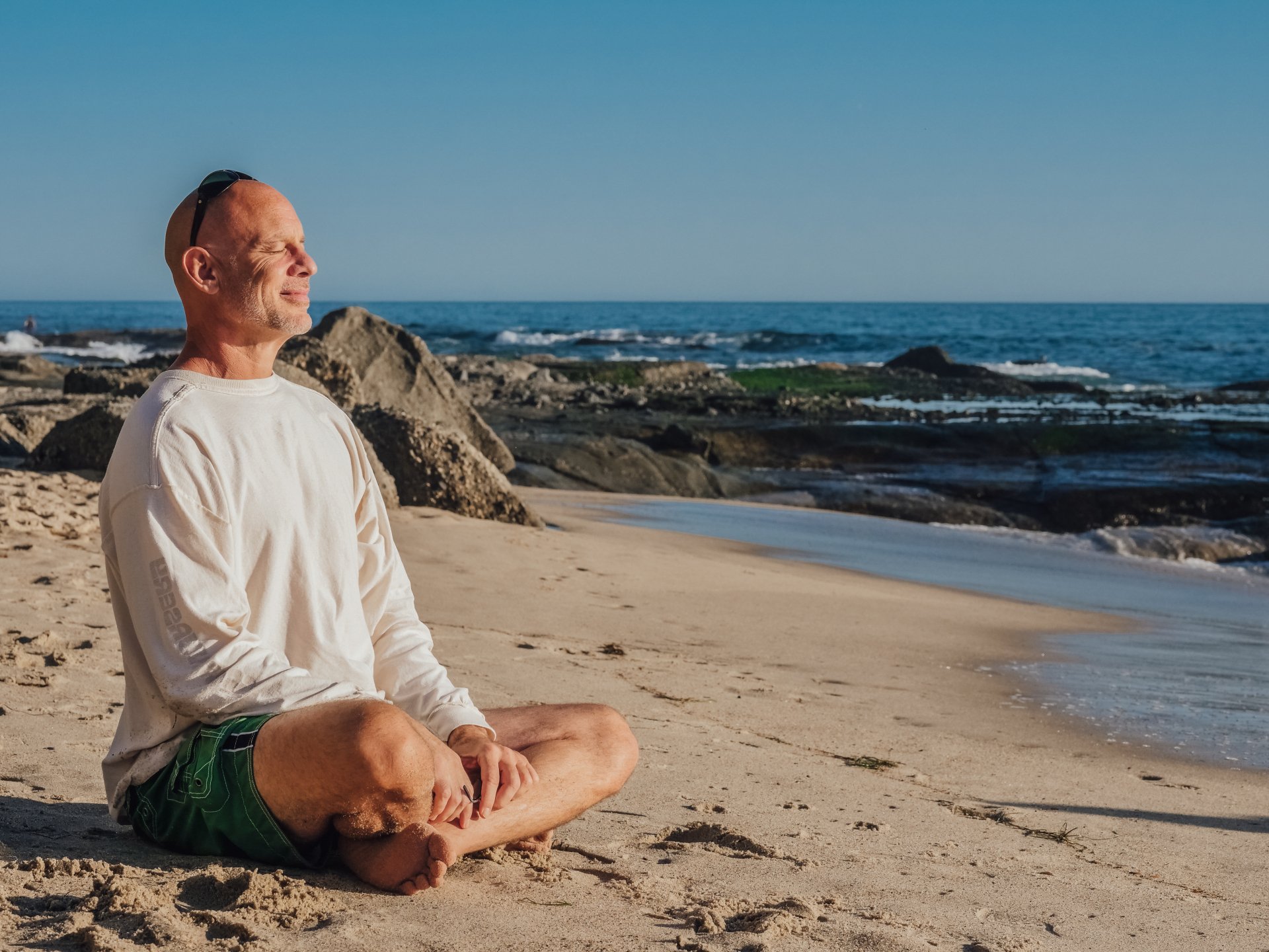 Navigating Retirement: Traditional vs. Roth IRA - Making the Right Choice for You