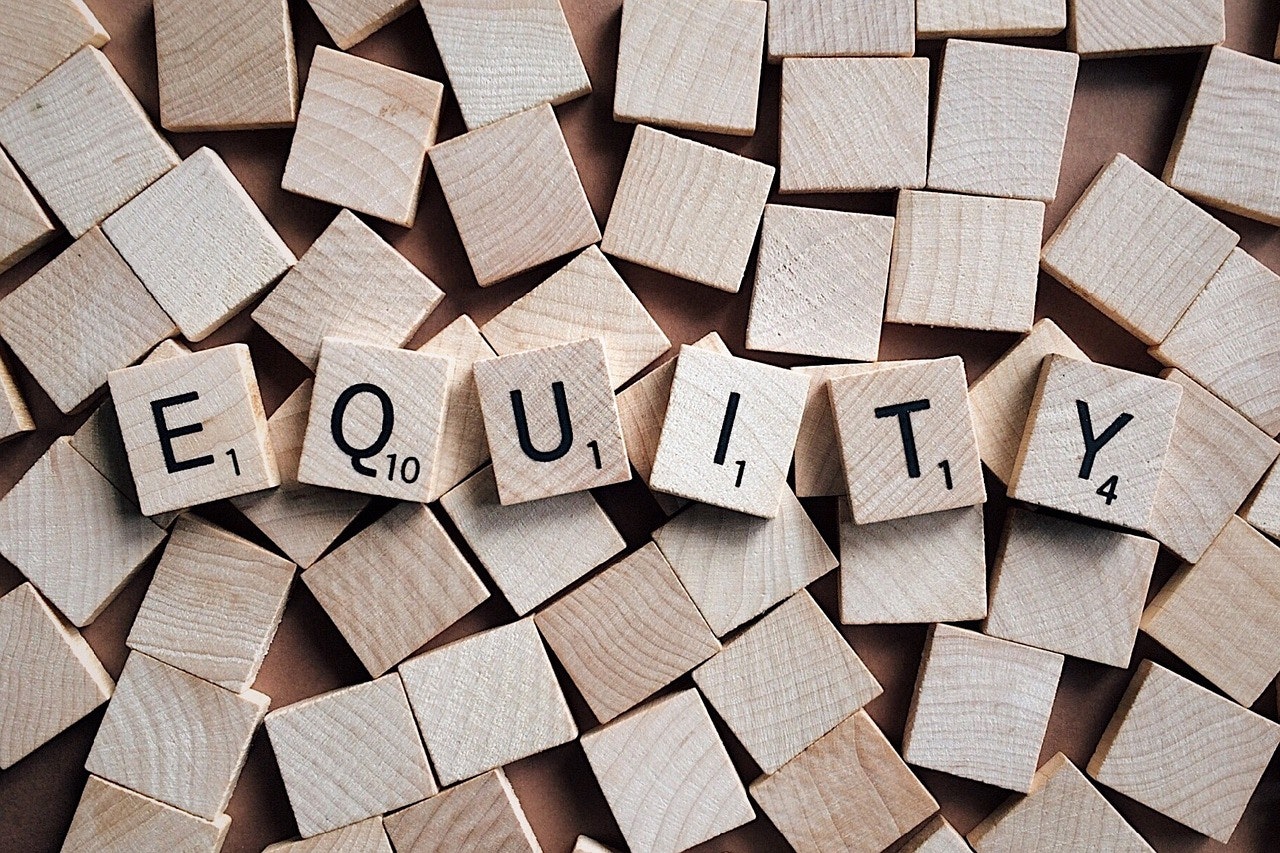 Cash-Out Refinance vs. HELOC: Which One is Right for You?