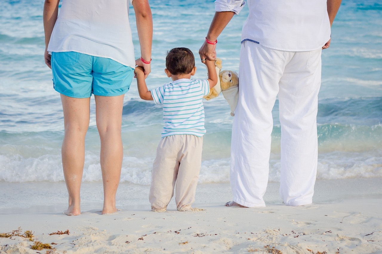 ☀️ Protecting Your Family While You Vacation: Texas Estate Planning Tips for Parents