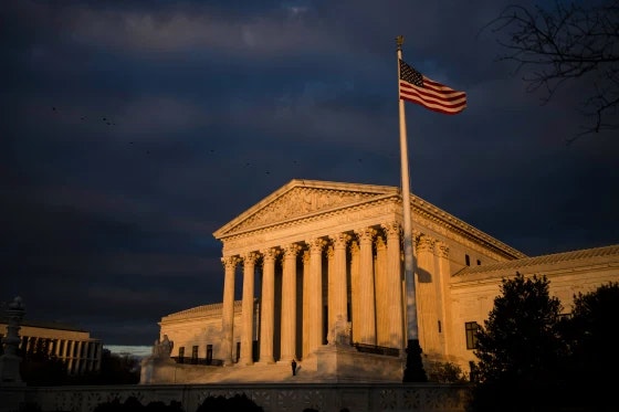 250129-supreme-court-building-vl-109p-a397e8
