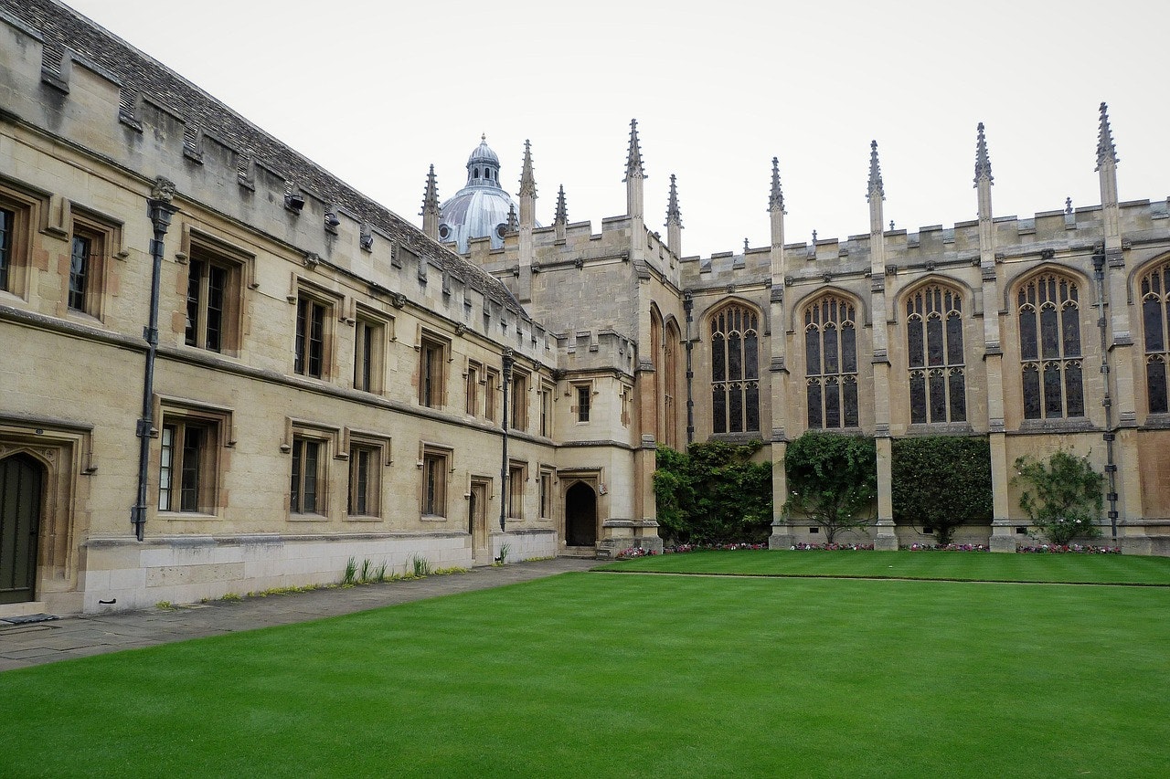Essential Tips for Preparing for Your First Year of College