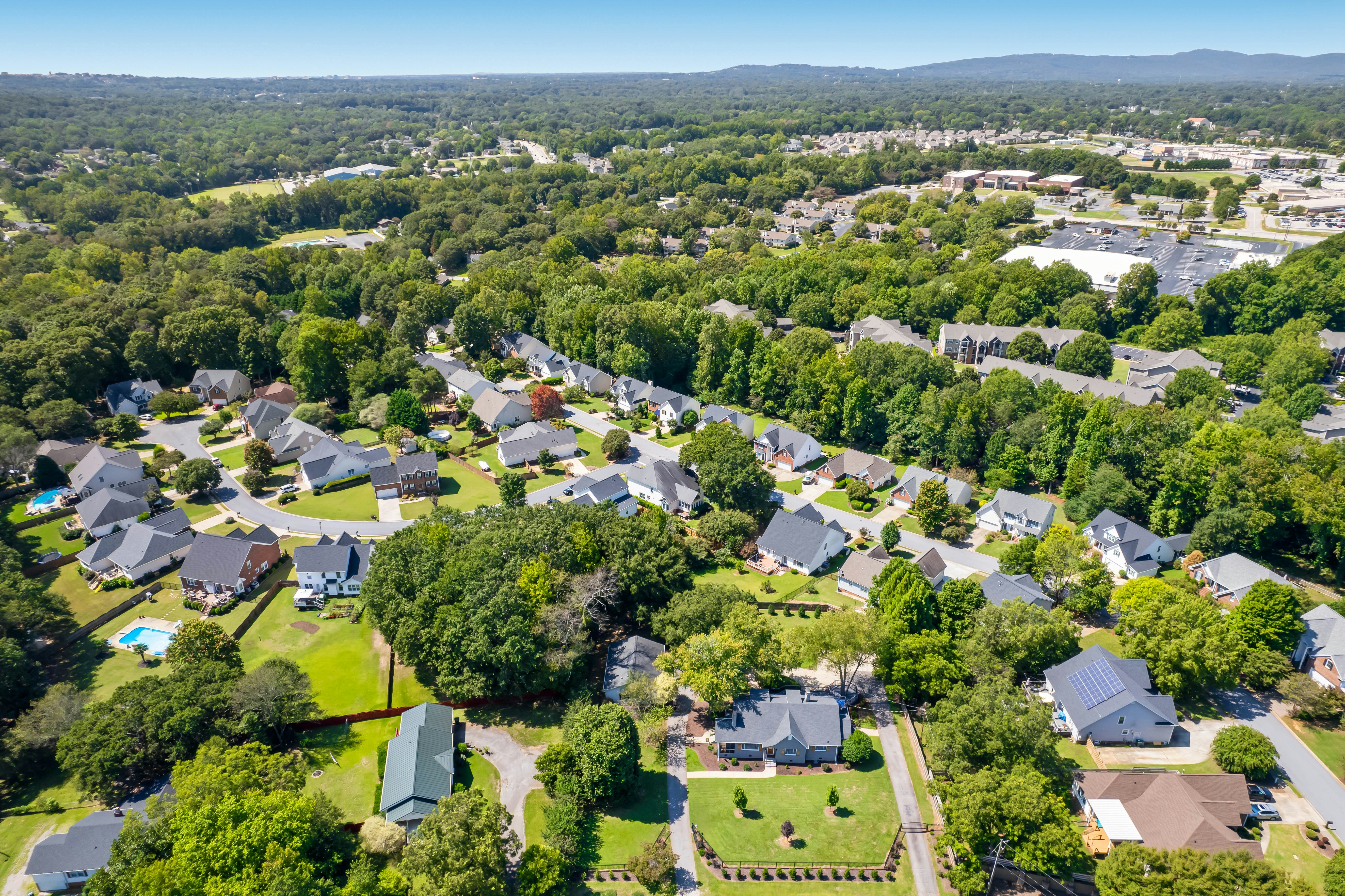 Heat Pump vs. Furnace: What's Best for South Carolina Homes?